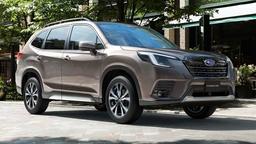 К дилеру в Воронеже приехала партия новых Subaru Forester с 2,0-литровым мотором и полным приводом — от 5,4 млн рублей